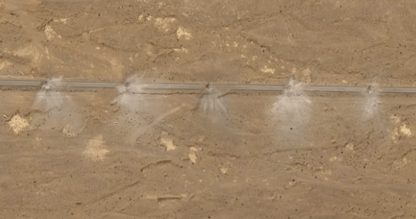 Crateras reveladas por imagens de satélite marcam queda de F-15E no Irã