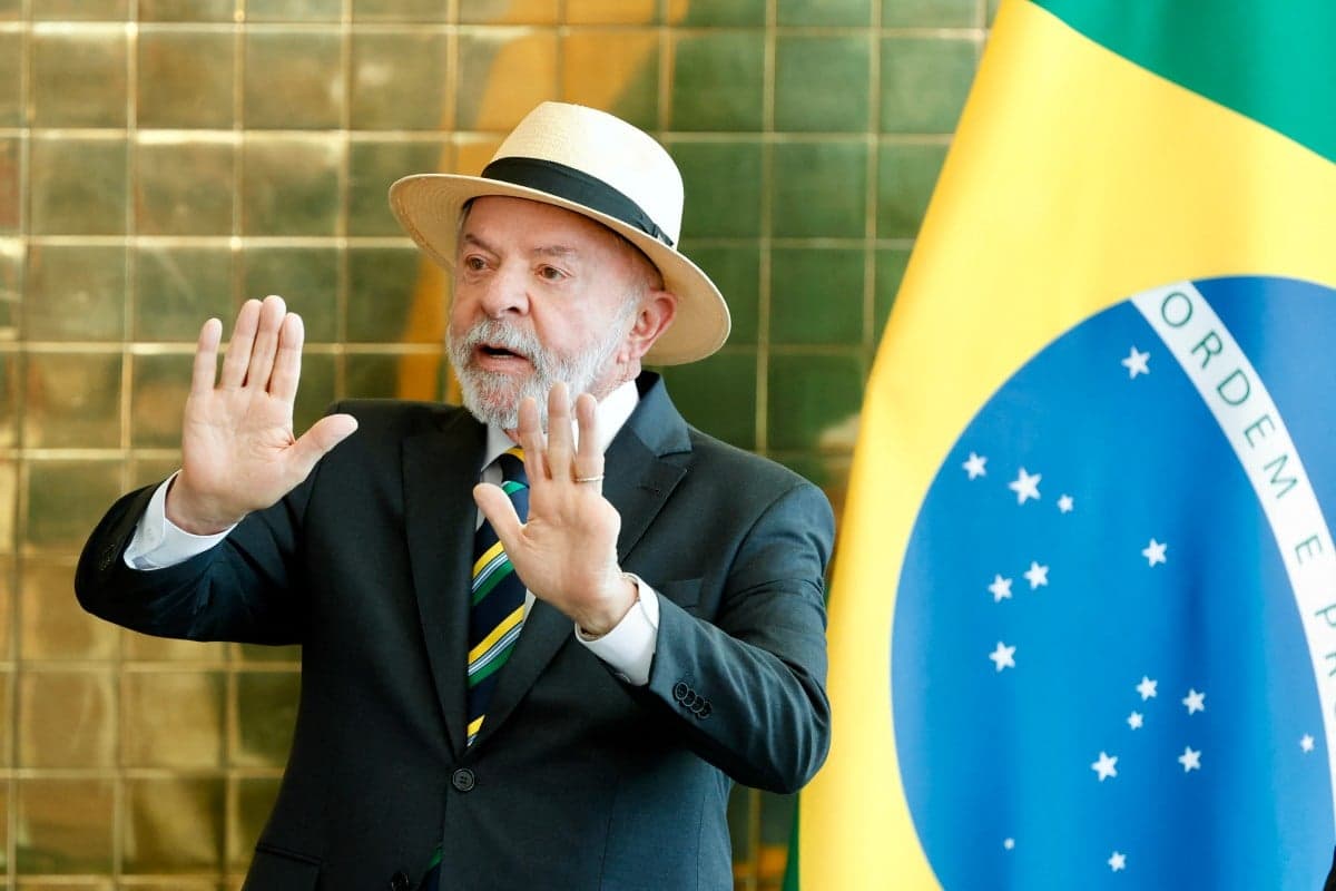 Lula lidera pesquisas para reeleição em primeiro turno
