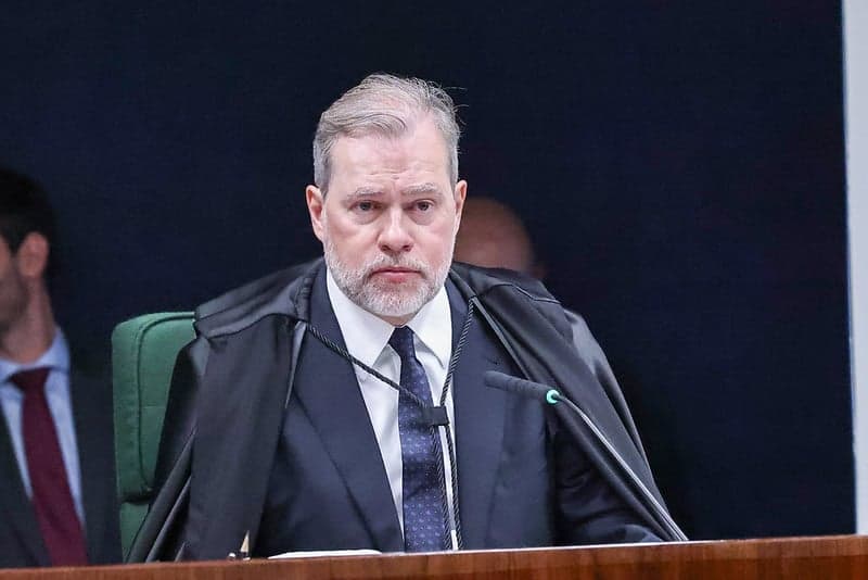 TSE declara inelegível advogado condenado por violência contra a mulher