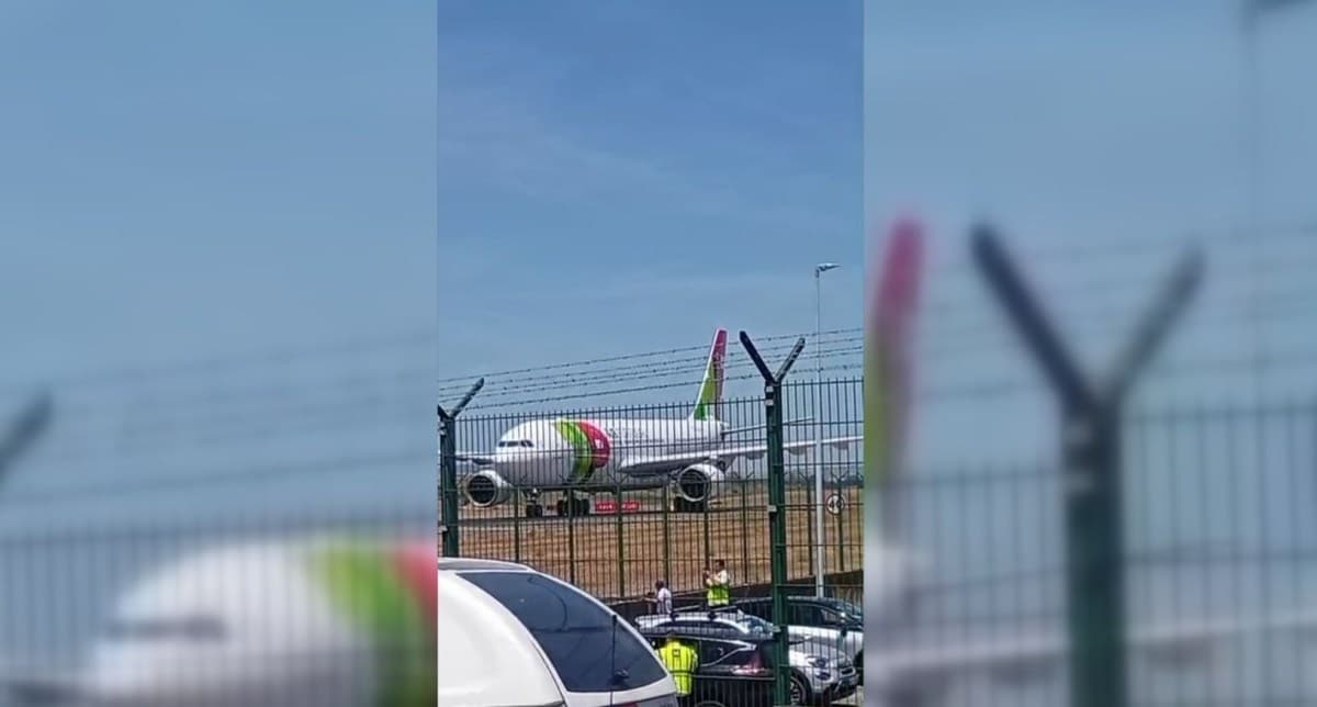 Avião da TAP retorna a Lisboa após despressurização