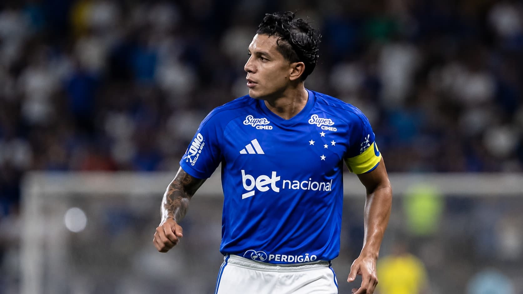 Cruzeiro reage à eliminação na Copa do Brasil e vence Athletico-PR por 3 a 1