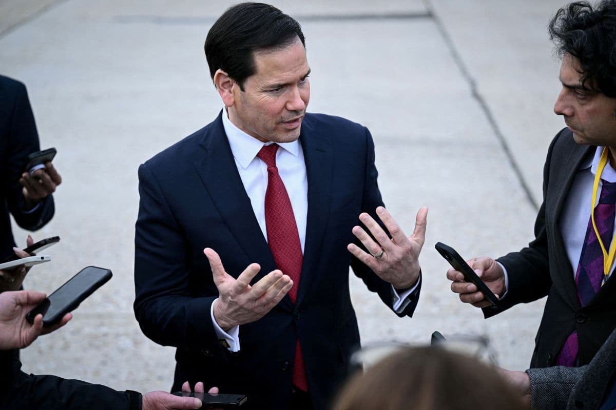 Marco Rubio defende mudança de regime para investidores em Cuba