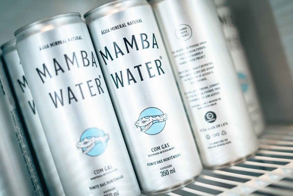 Anvisa suspende venda de água mineral Mamba Water e energéticos Mister Hemp