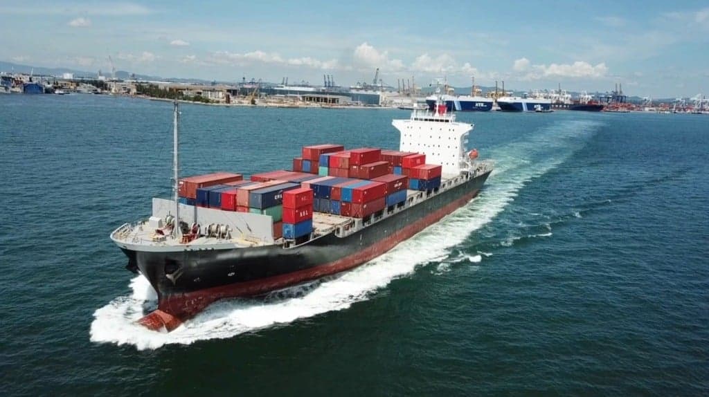 Como o agronegócio impulsiona a economia nacional através dos Portos?