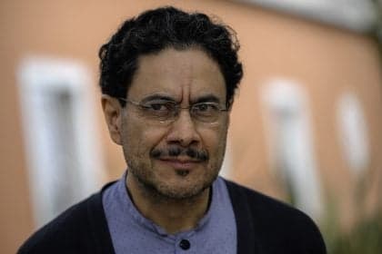 Iván Cepeda pede calma após protestos contra vitória de De la Espriella