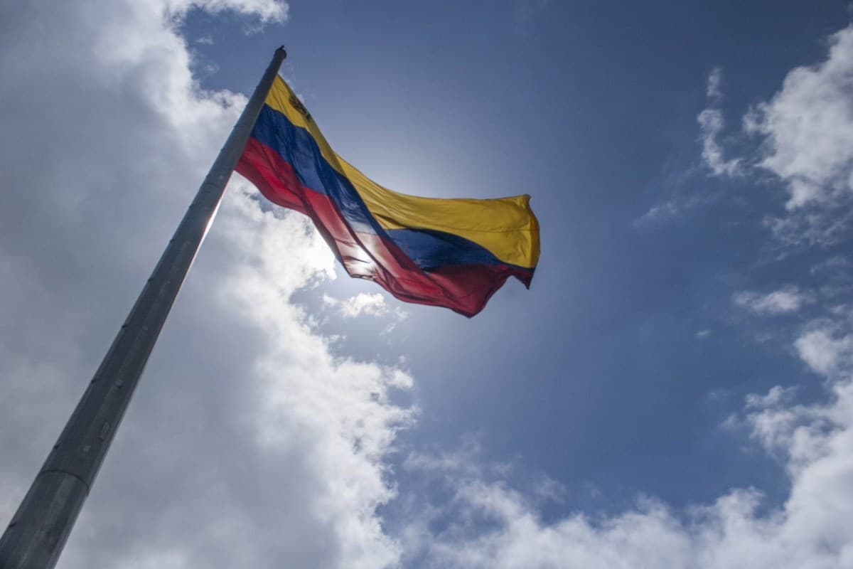 Crossover Energy e Hunt Oil firmam acordos no petróleo venezuelano