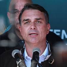 Flávio Dino e Seu Post Polêmico sobre Nossa Senhora Aparecida
