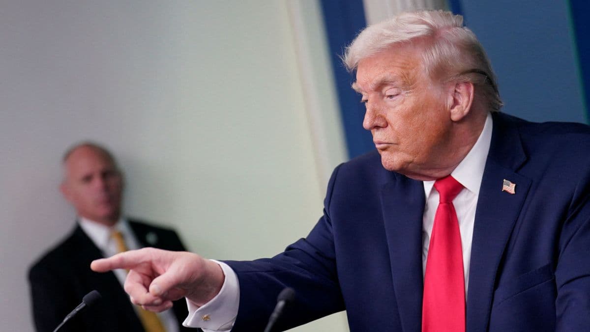 Trump intensifica ameaças de ataques ao Irã em meio a negociações