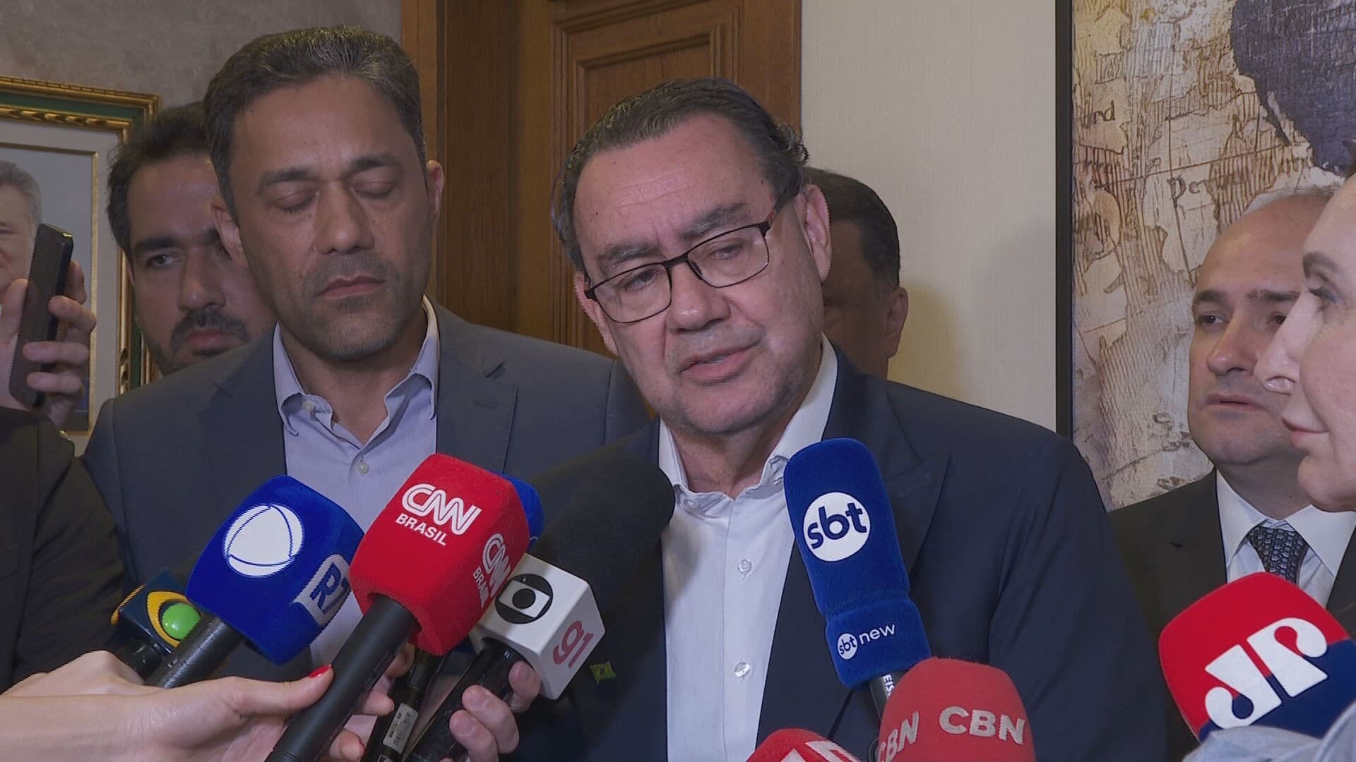 Cury propõe mandatos de 8 anos para ministros do STF