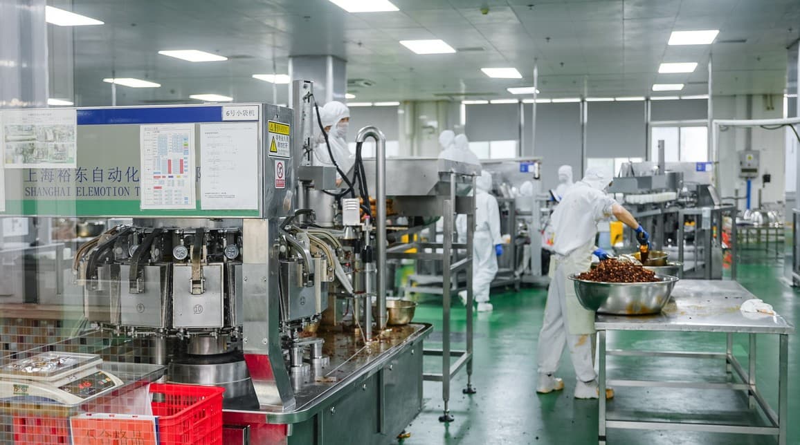 Frigoríficos brasileiros enfrentam crise após queda nas exportações para a China