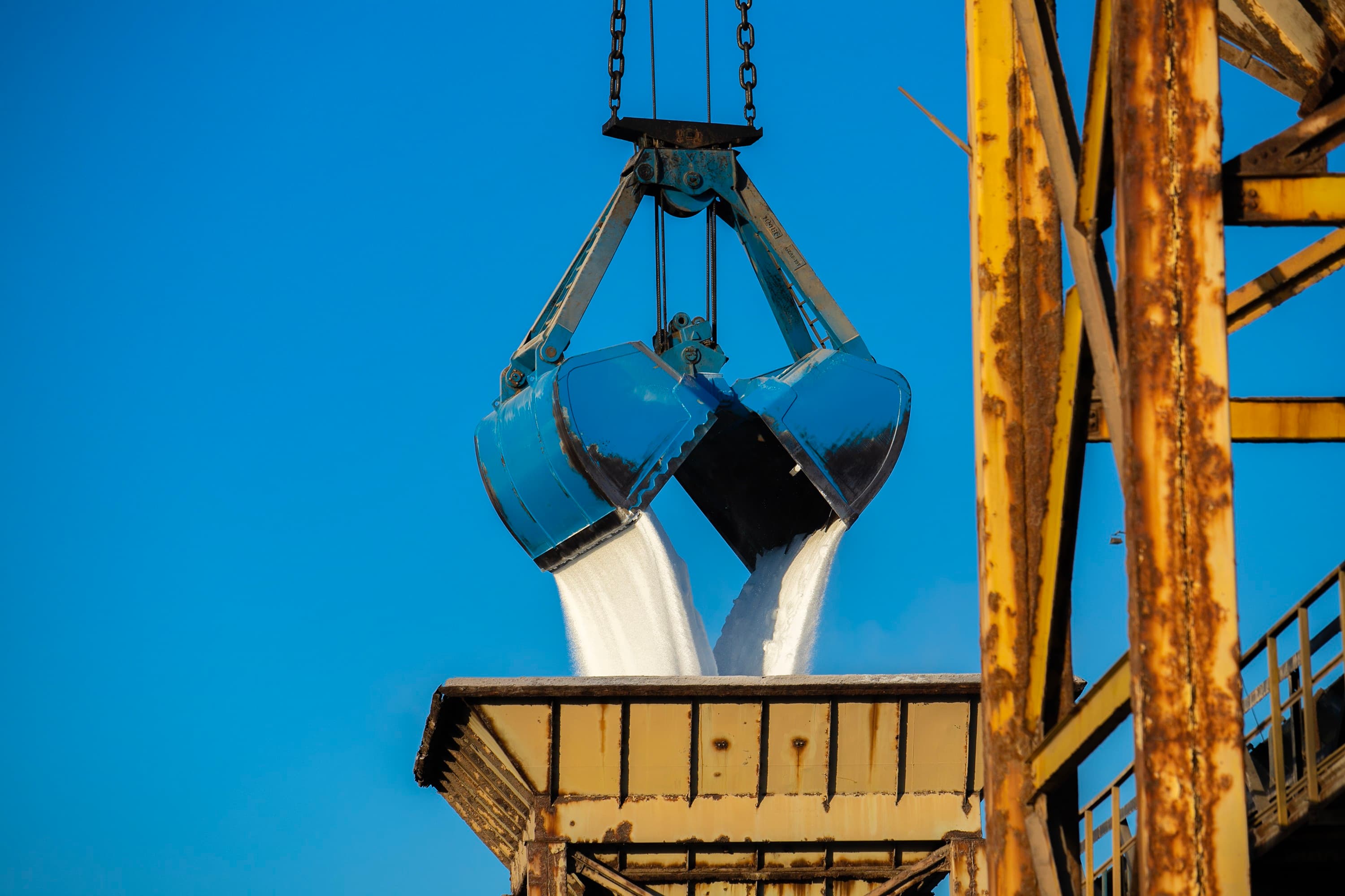 Mercado de fertilizantes mostra sinais de alívio, mas com preços elevados