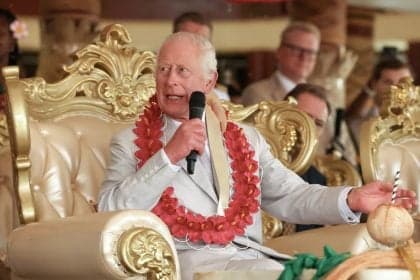 Rádio local se desculpa após falsa notícia sobre Charles III