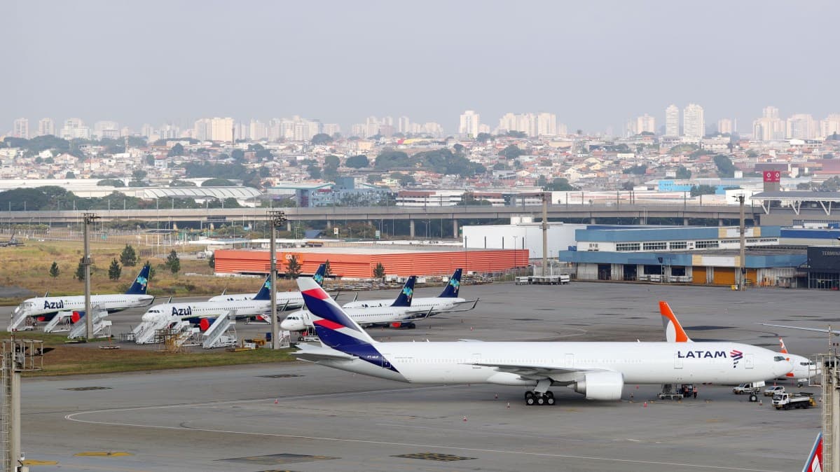 Decea e Polícia Federal planejam sistema antidrones em Guarulhos