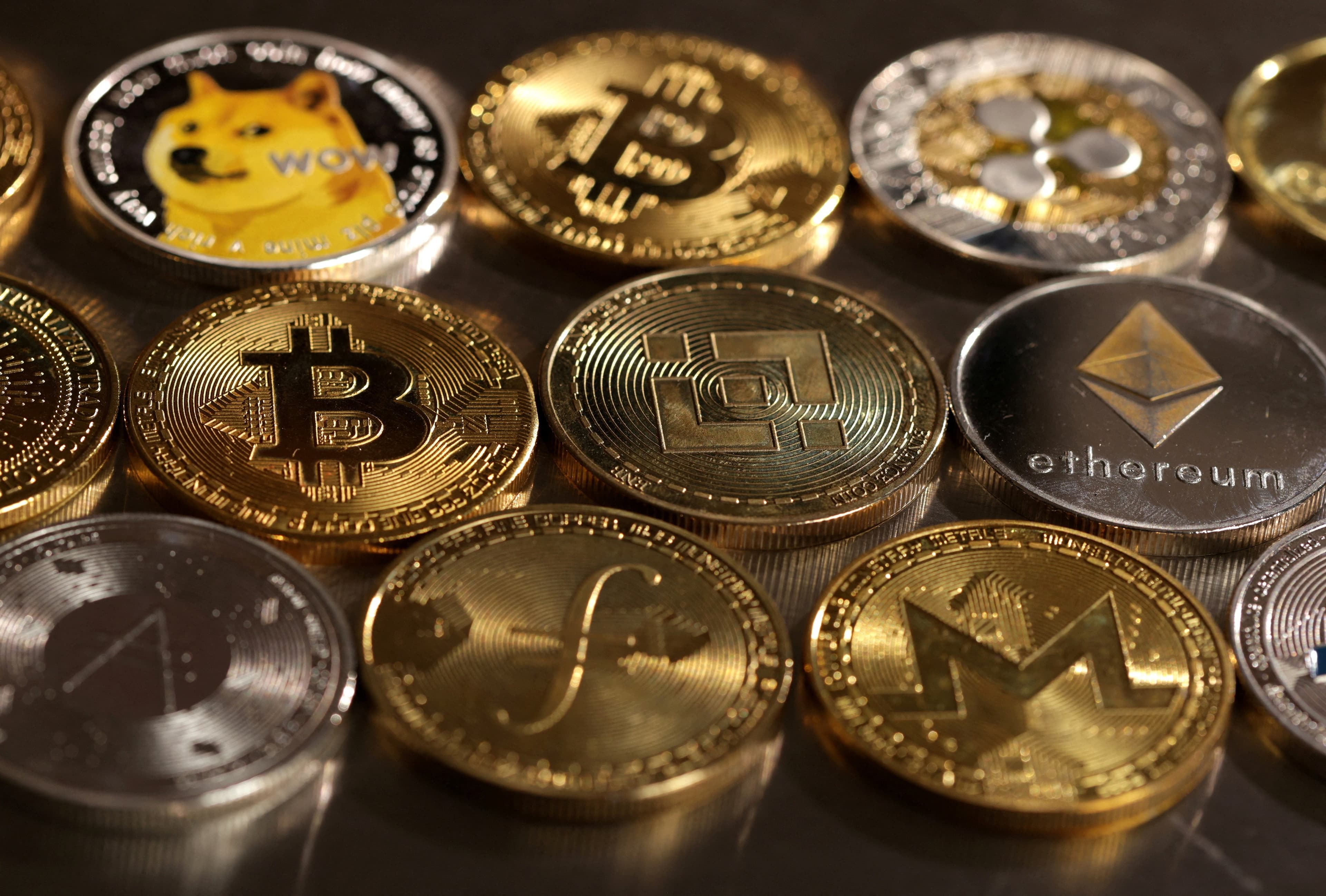 Banco Central do Brasil ajusta regras para mercado de criptomoedas