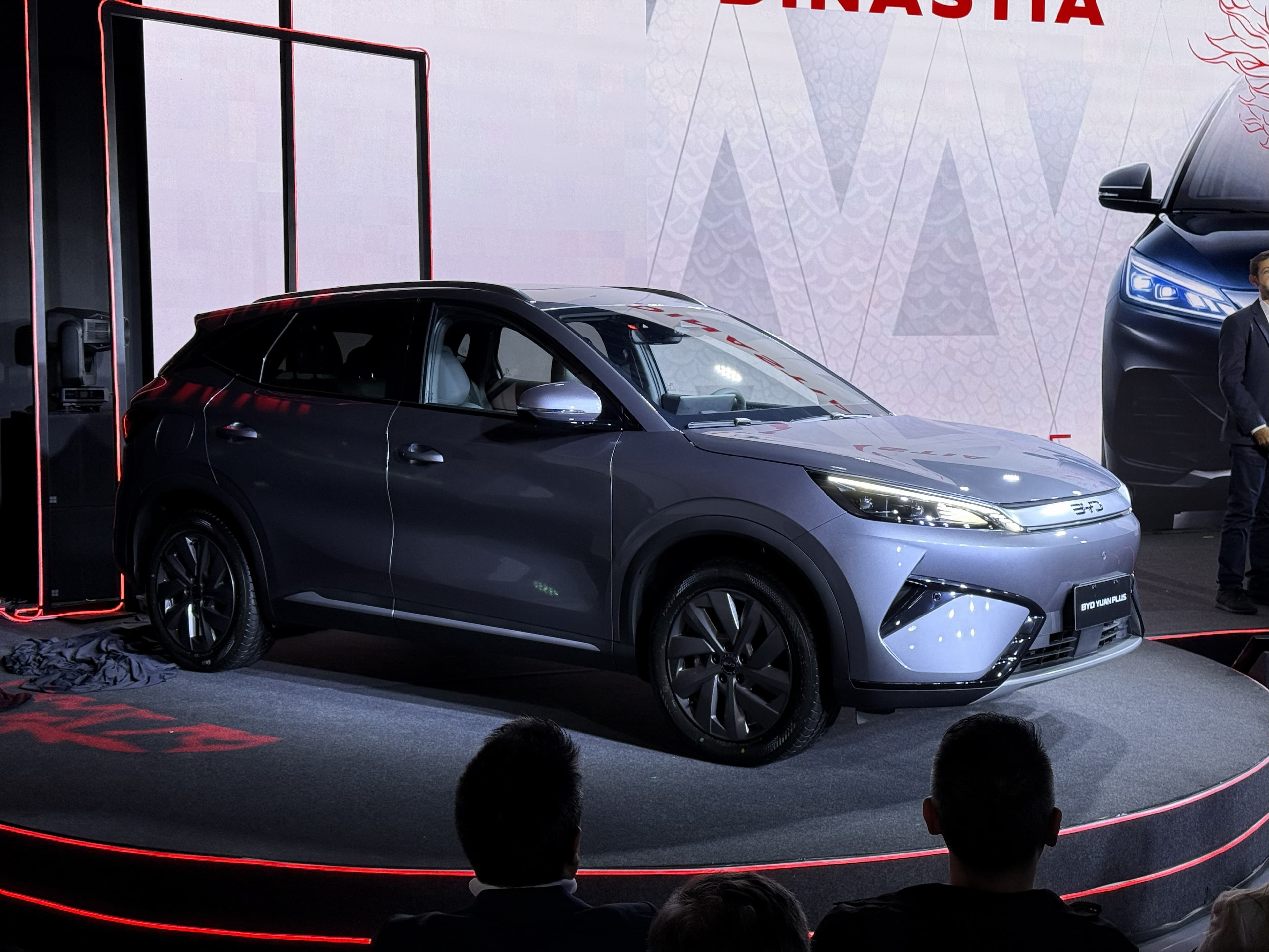 BYD apresenta novo Dolphin com melhorias significativas