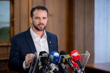 Luz no fim do túnel para o Banco de Brasília após acordo com Lula