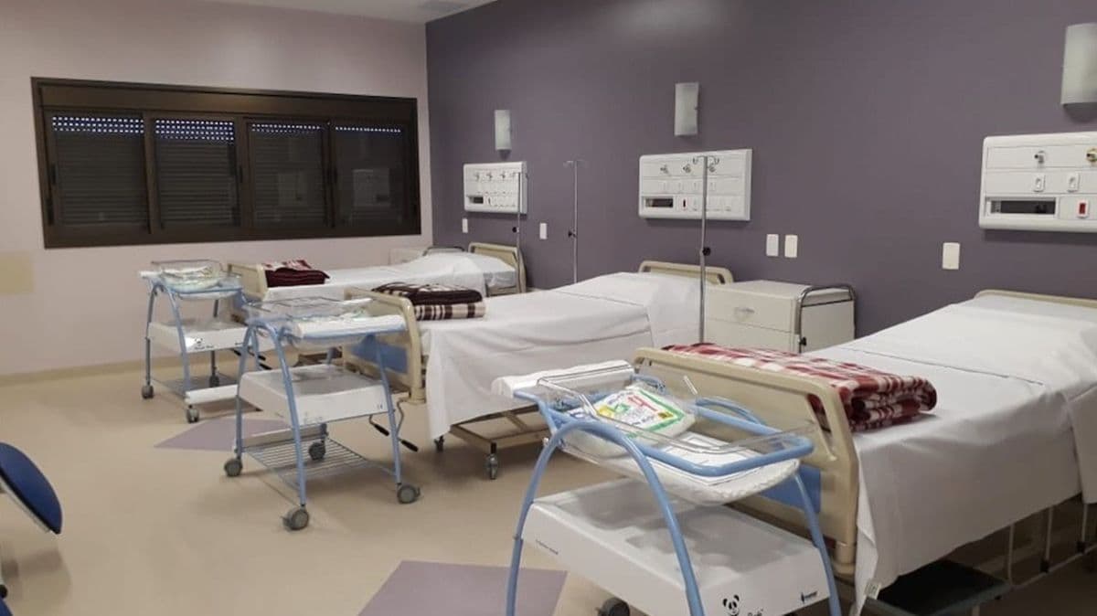 Hospital em Criciúma fecha UTI após surto de superbactéria KPC