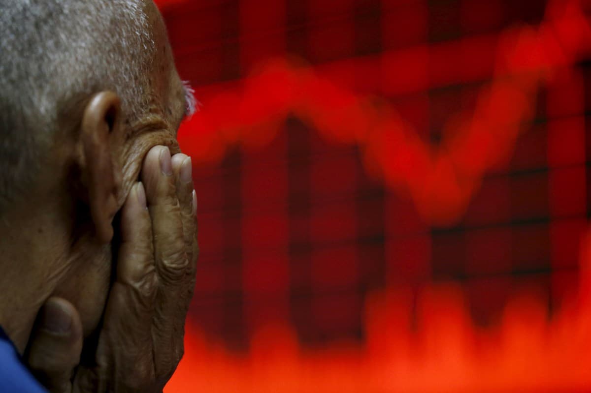 Kospi tem negociações interrompidas com queda de mais de 5%