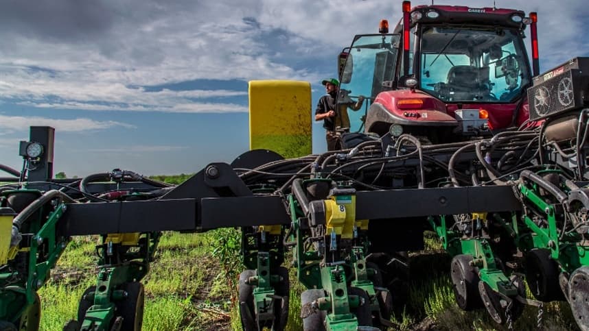 Tempestades e neve tardia nos EUA causam atrasos no plantio
