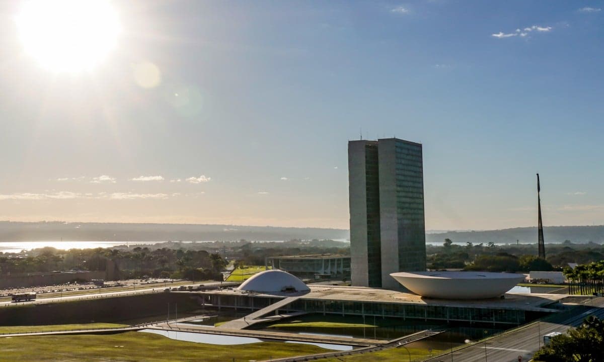 Brasil enfrenta desafios em transformar ideias em resultados governamentais