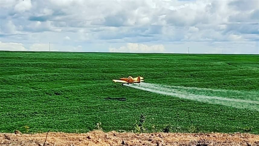 Aviação agrícola deve aumentar 3% no Brasil com o crescimento do setor agropecuário, prevê Sindag