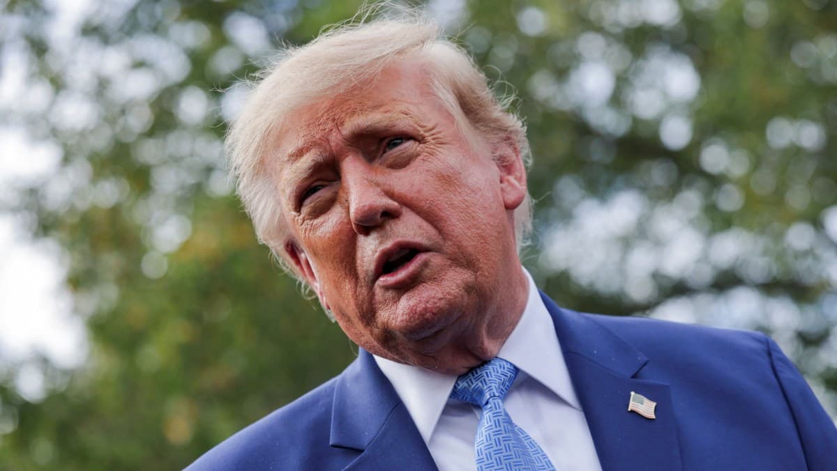 Trump anuncia restabelecimento do acesso da Ucrânia ao Starlink