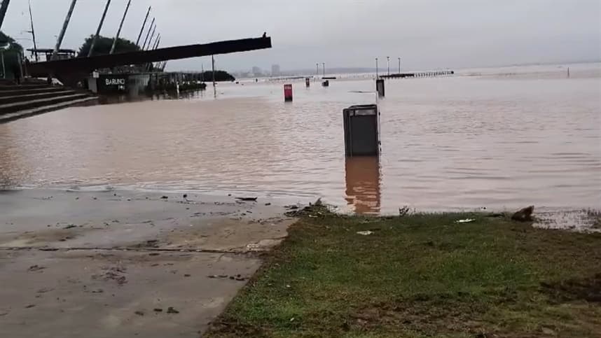 Enchentes no Rio Grande do Sul resultam em 31 mortos e 74 desaparecidos