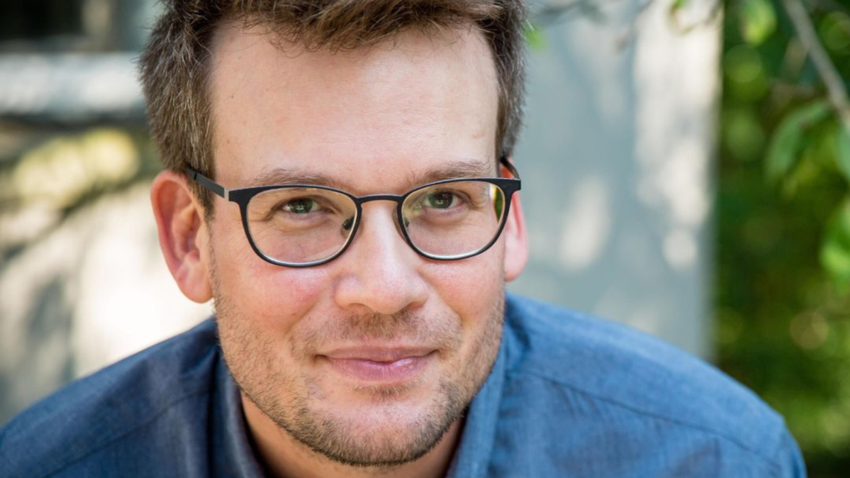 John Green Lança 'Hollywood, Ending' no Brasil em Outubro