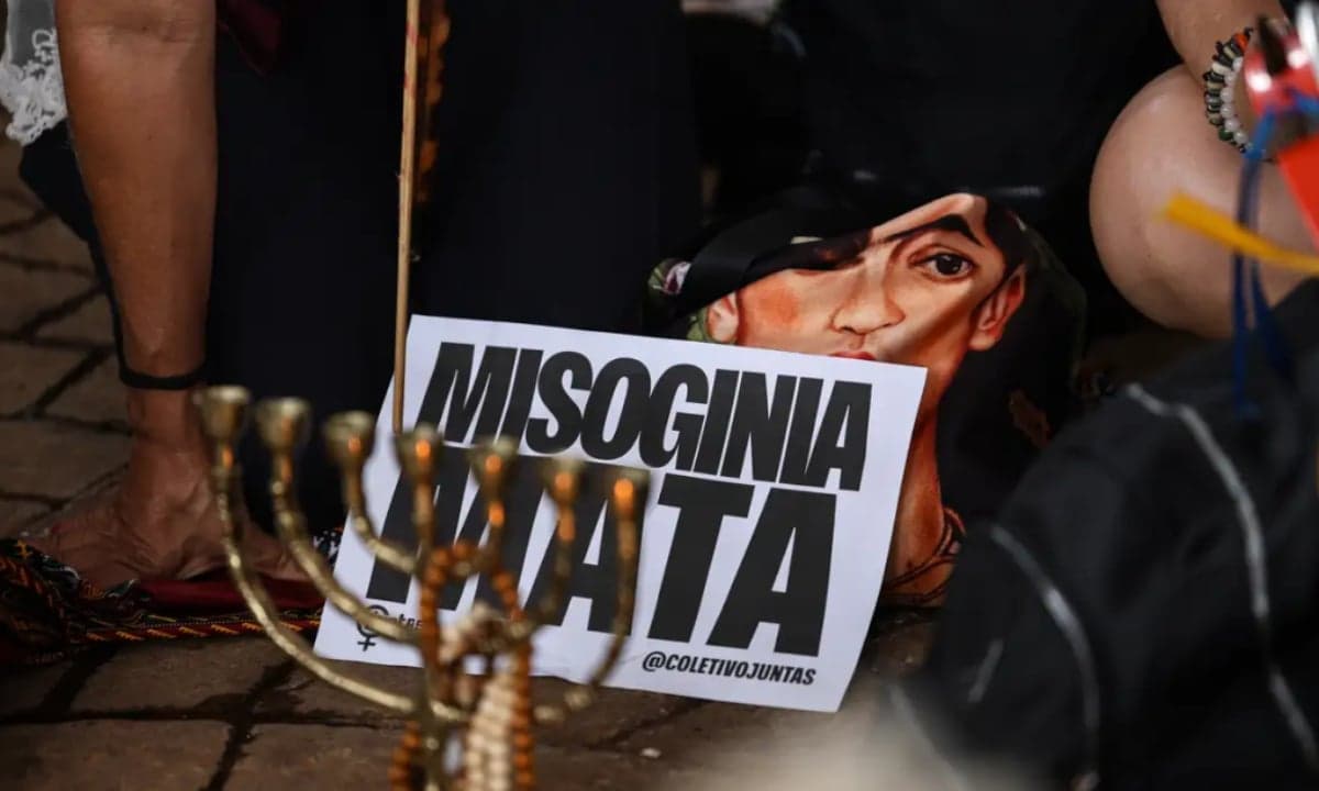 Deputados do PL tentam restringir aplicação do crime de misoginia