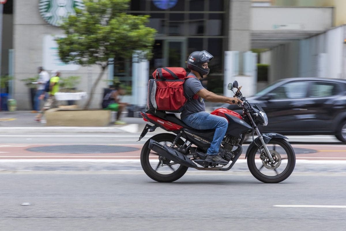 Delivery cresce 71% em bares e restaurantes no inverno