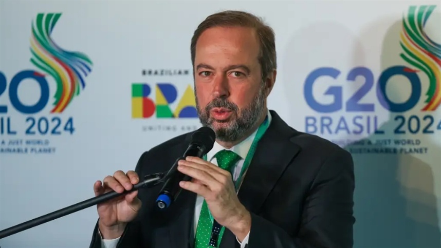 Brasil avalia consequências do conflito entre Irã e Israel no mercado de petróleo